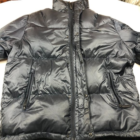 SOLD - Tumi Navy Blue Packable Down Puffer Jacket - Picture 11 of 17